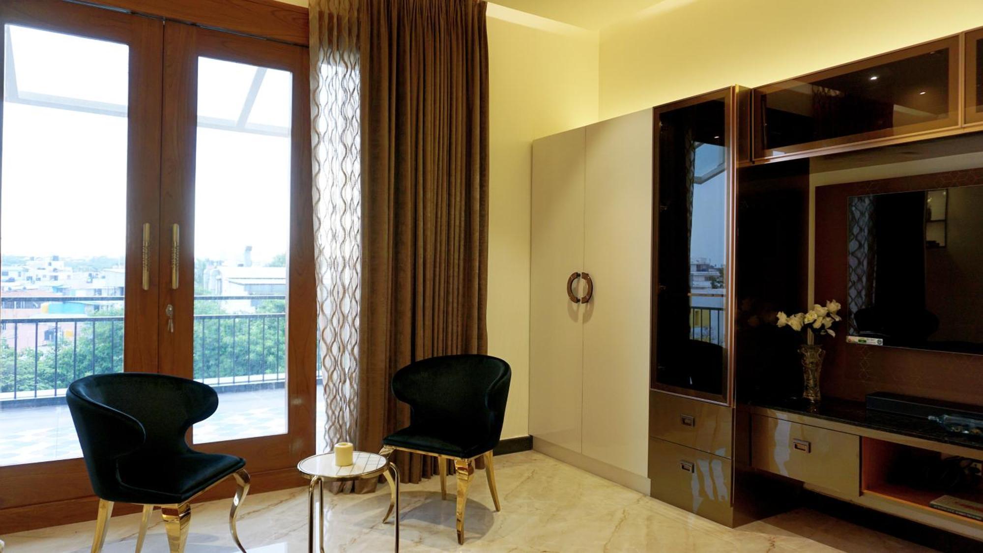 The Pentouz On 100 Feet Road Indiranagar - An Urban Luxury Retreat Apartment Bangalore Luaran gambar