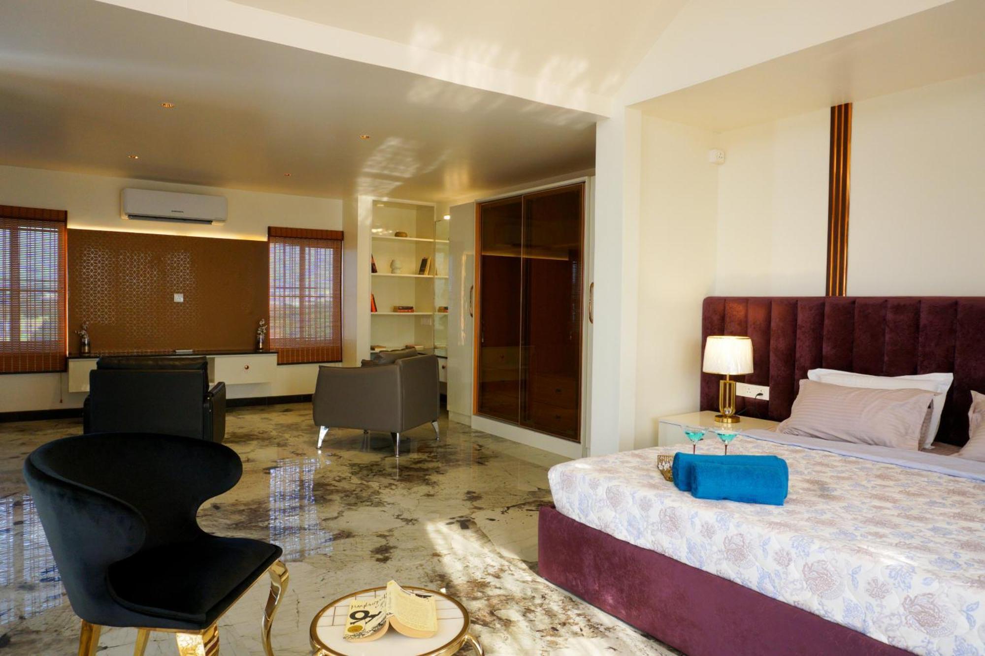The Pentouz On 100 Feet Road Indiranagar - An Urban Luxury Retreat Apartment Bangalore Luaran gambar