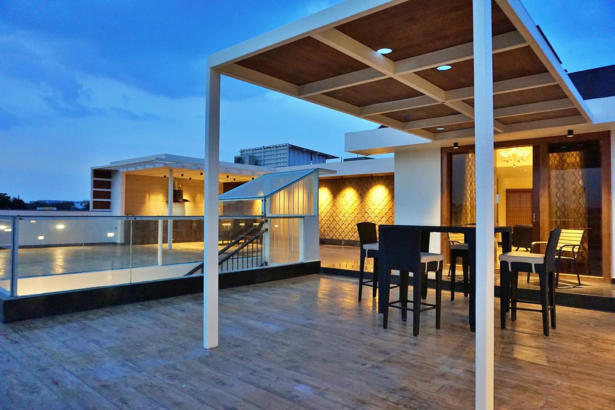 The Pentouz On 100 Feet Road Indiranagar - An Urban Luxury Retreat Apartment Bangalore Luaran gambar